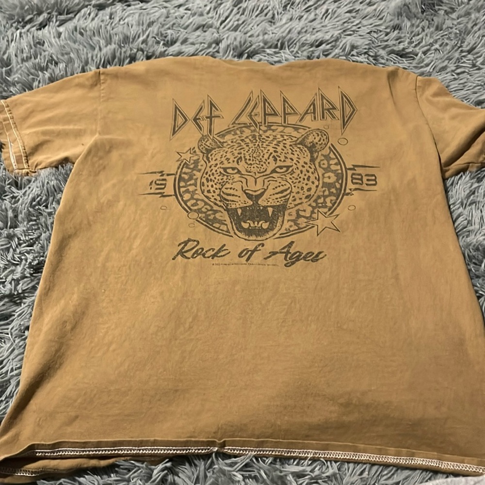 baggy tee